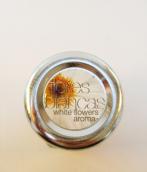 mini vela aromatica flores blancas :: #